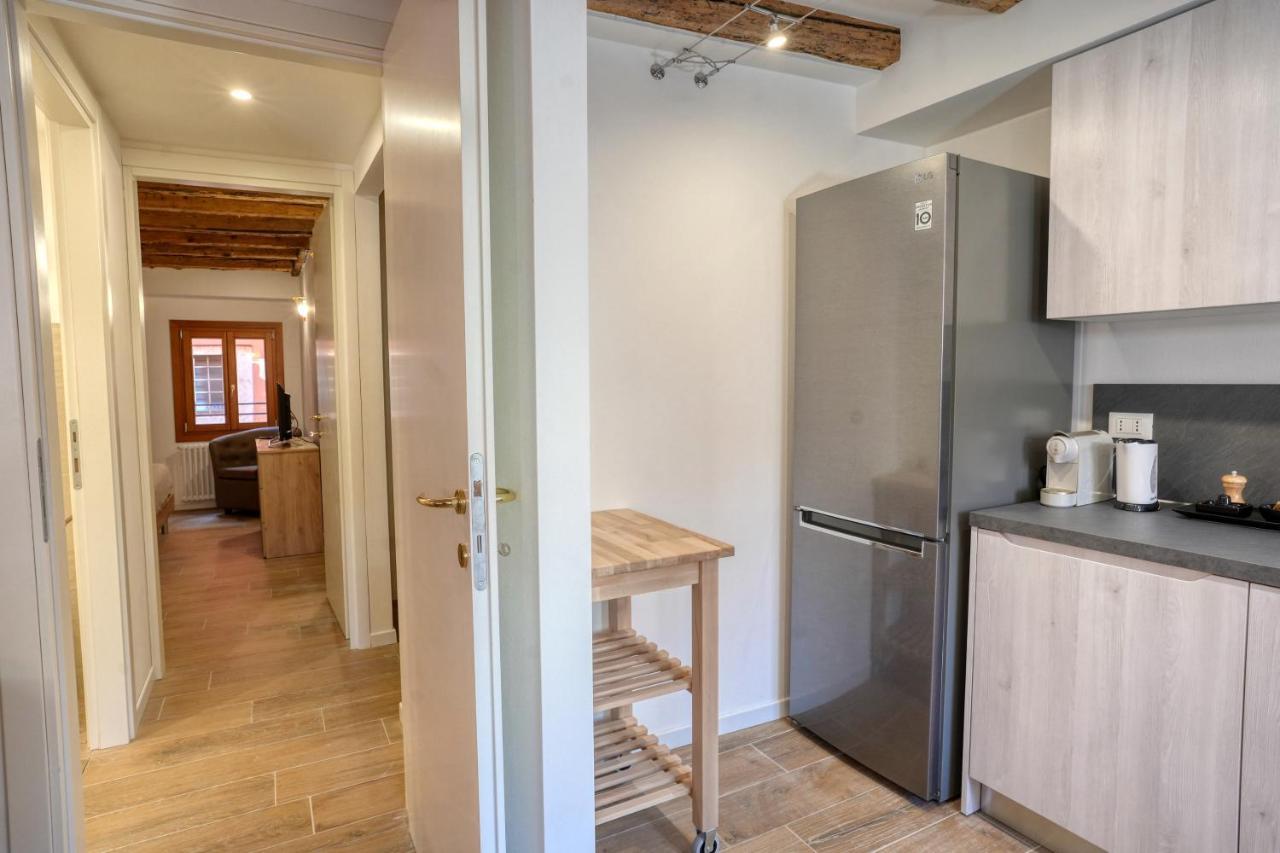 Ecco Suites Apartments Velence Kültér fotó