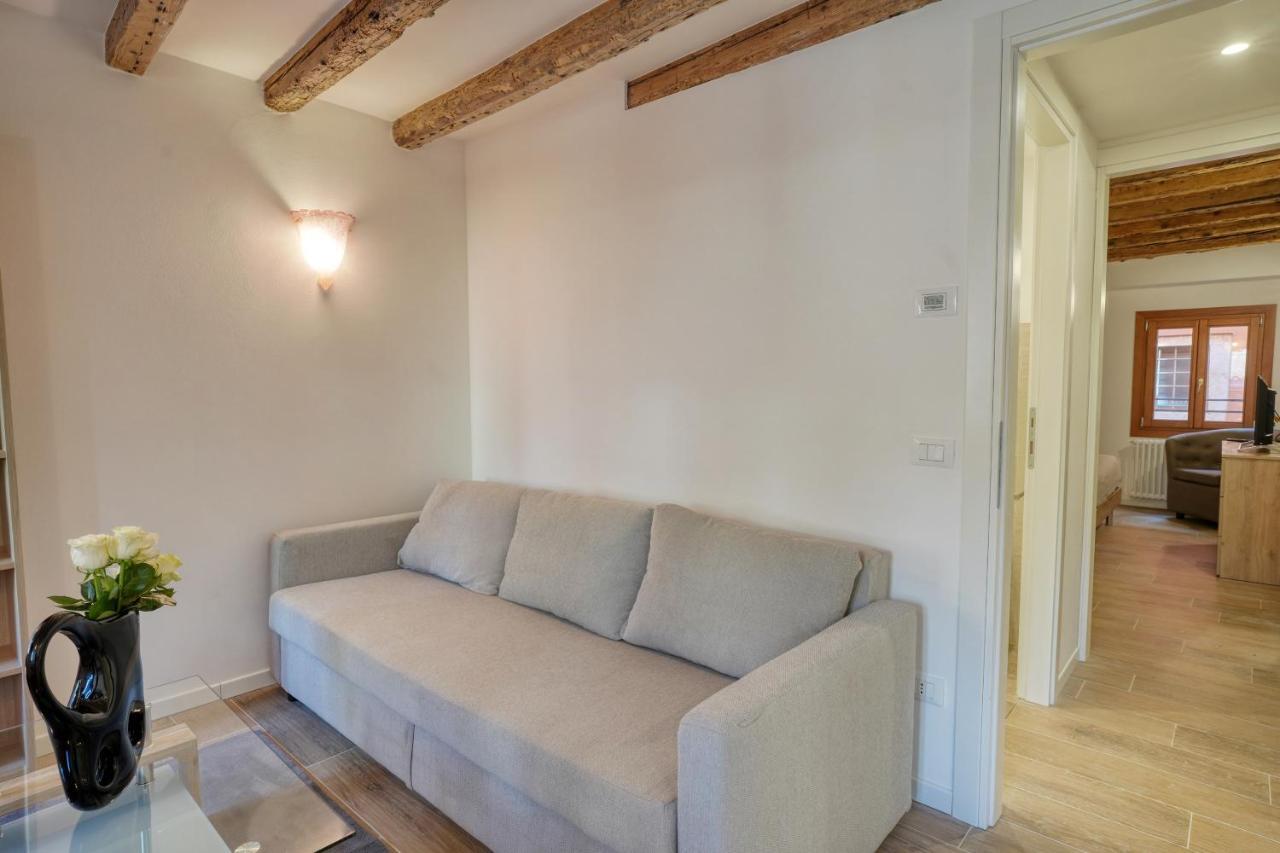 Ecco Suites Apartments Velence Kültér fotó