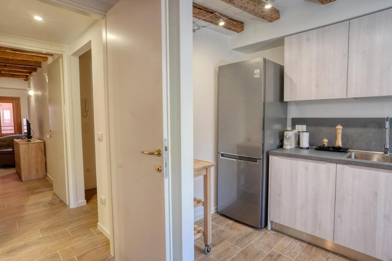 Ecco Suites Apartments Velence Kültér fotó