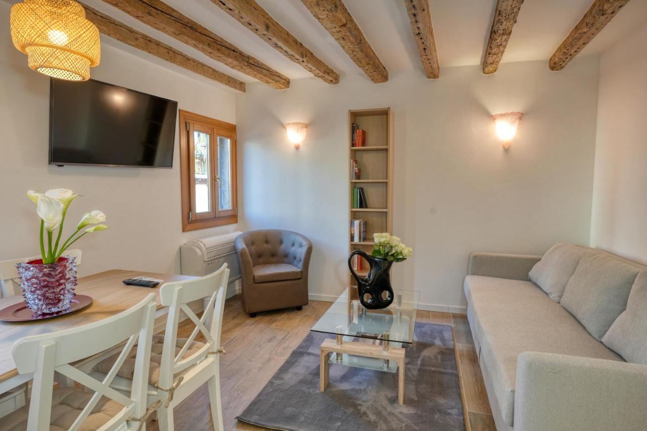 Ecco Suites Apartments Velence Kültér fotó