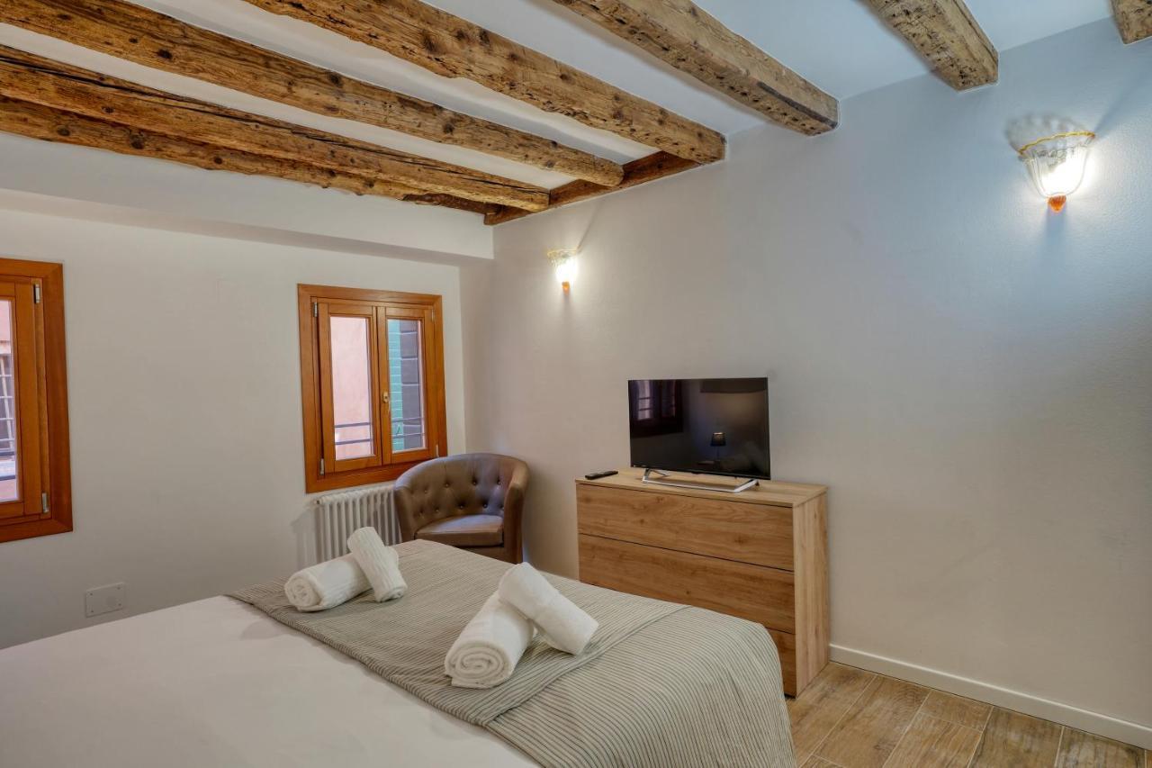 Ecco Suites Apartments Velence Kültér fotó