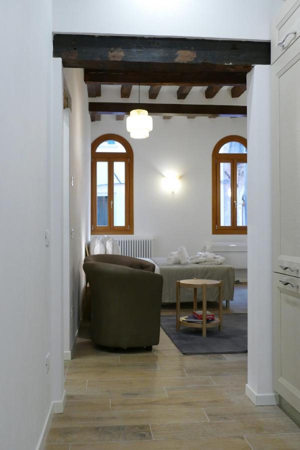 Ecco Suites Apartments Velence Kültér fotó